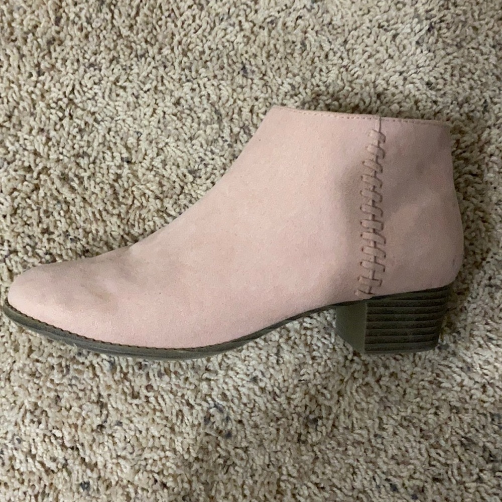 Old Navy Ankle Length Booties💘